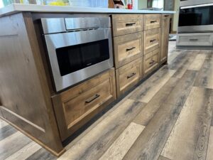 Kitchen island with drawers